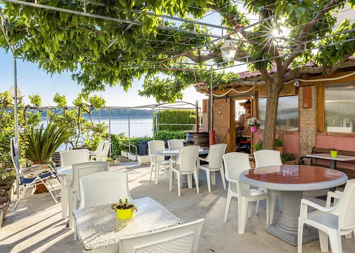 Διαμέρισμα In Rab Near Sandy