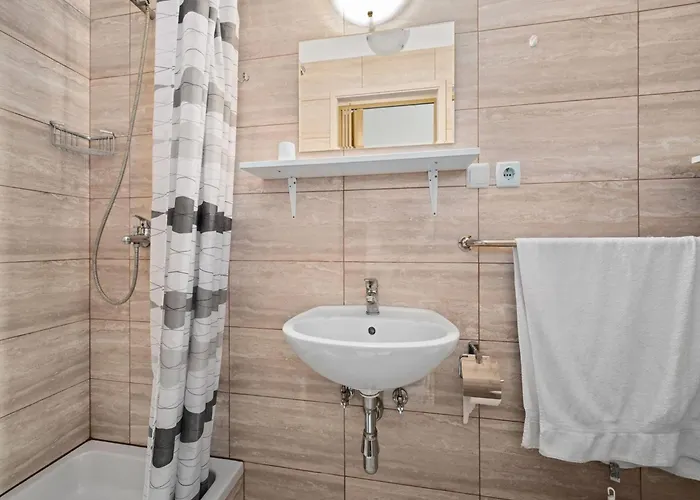 Διαμέρισμα In Rab Near Sandy Ραμπ