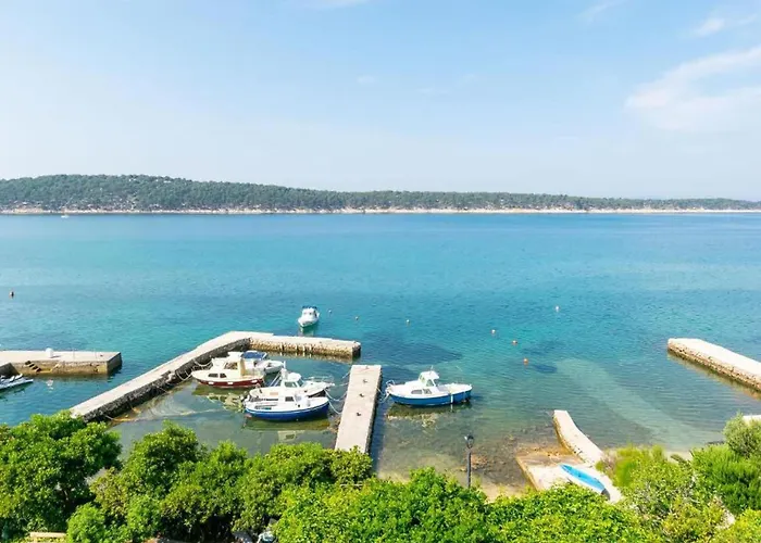Διαμέρισμα In Rab Near Sandy Ραμπ