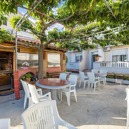 In Rab Near Sandy Апартаменты *