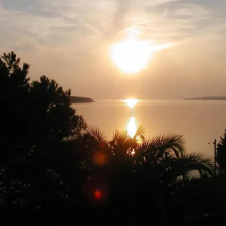 In Rab Near Sandy Apartment Rab Town